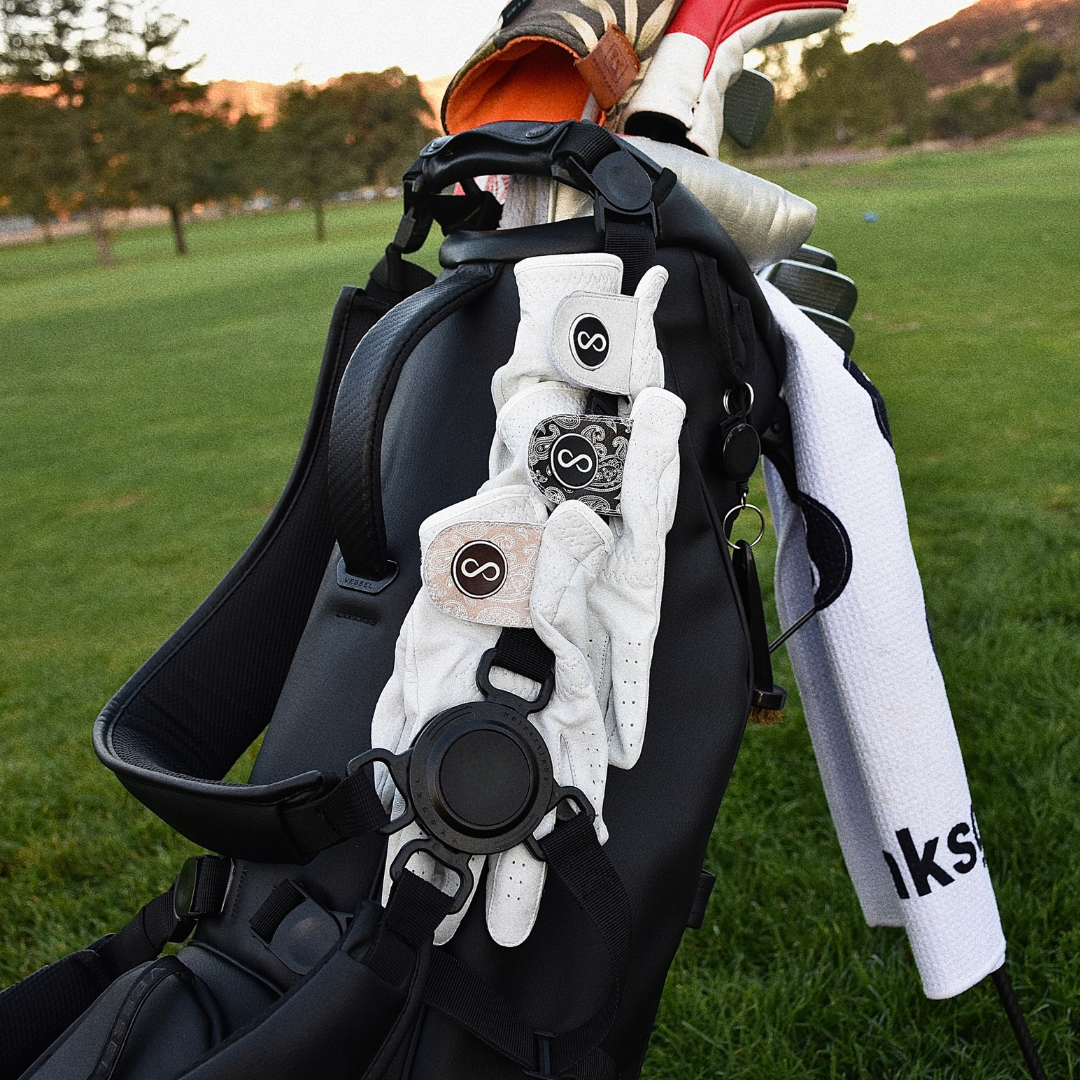 Why Every Avid Golfer Should Have Multiple Gloves in Their Bag