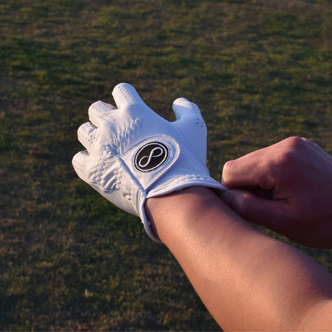 How to Care for Your Golf Glove to Make It Last Longer